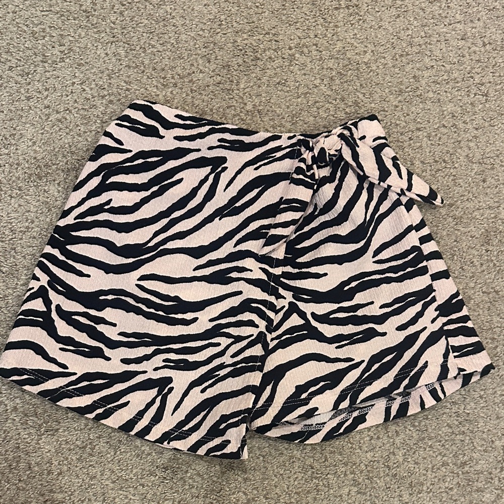 Zara skorts